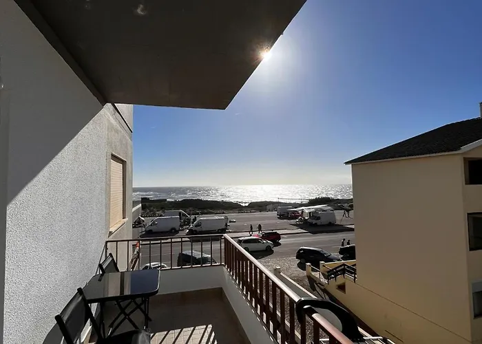 Sea And アパート